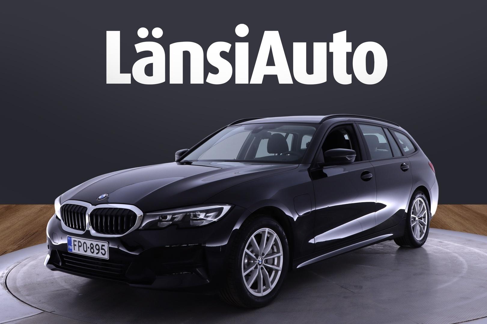 BMW 330