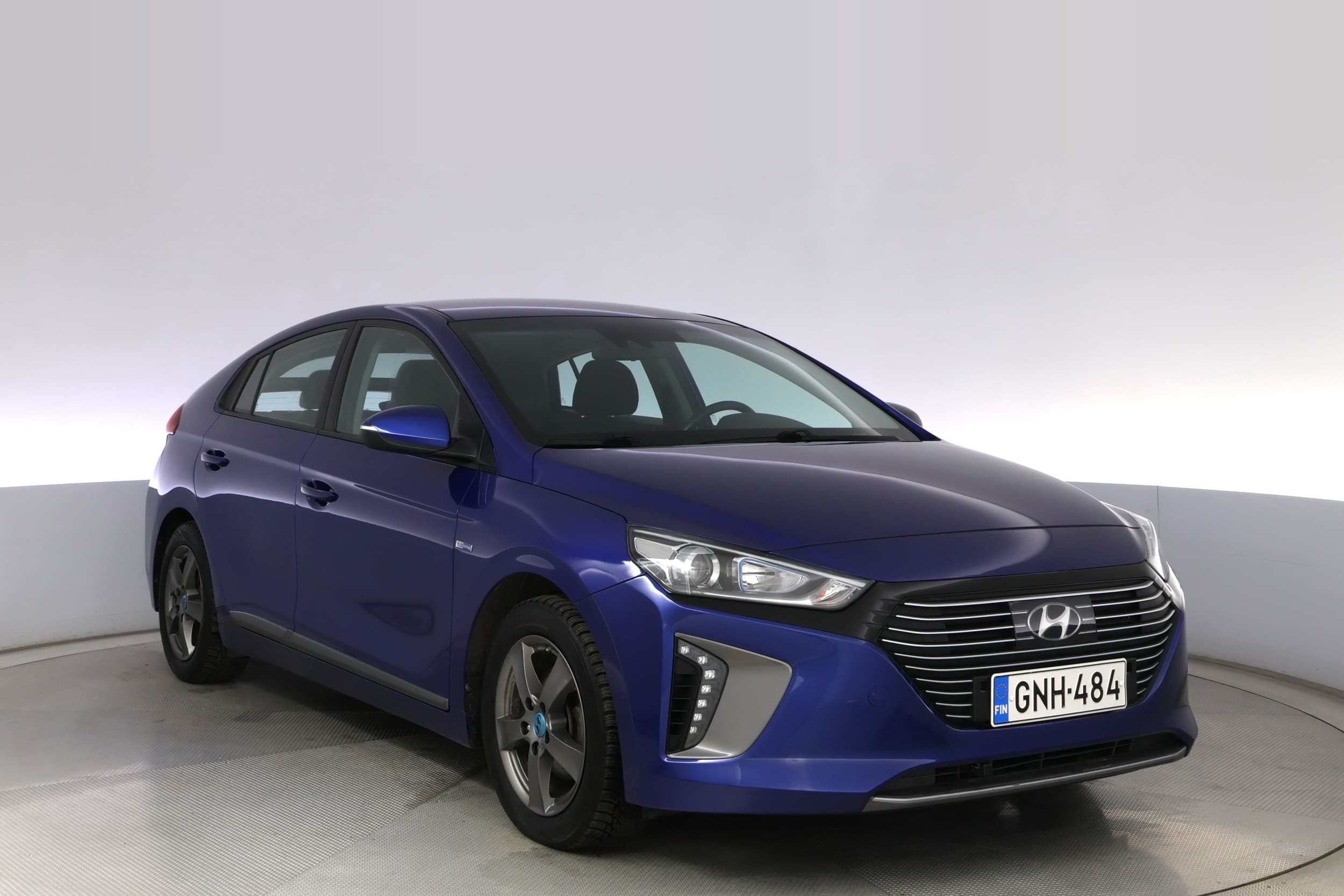 Hyundai IONIQ plug-in