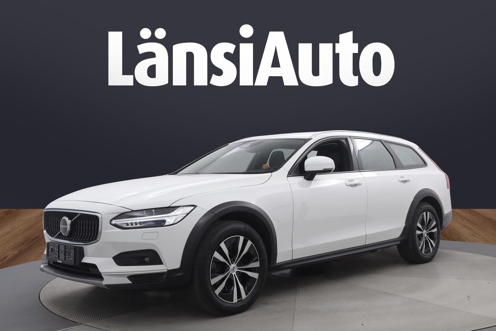 Volvo V90 Cross Country