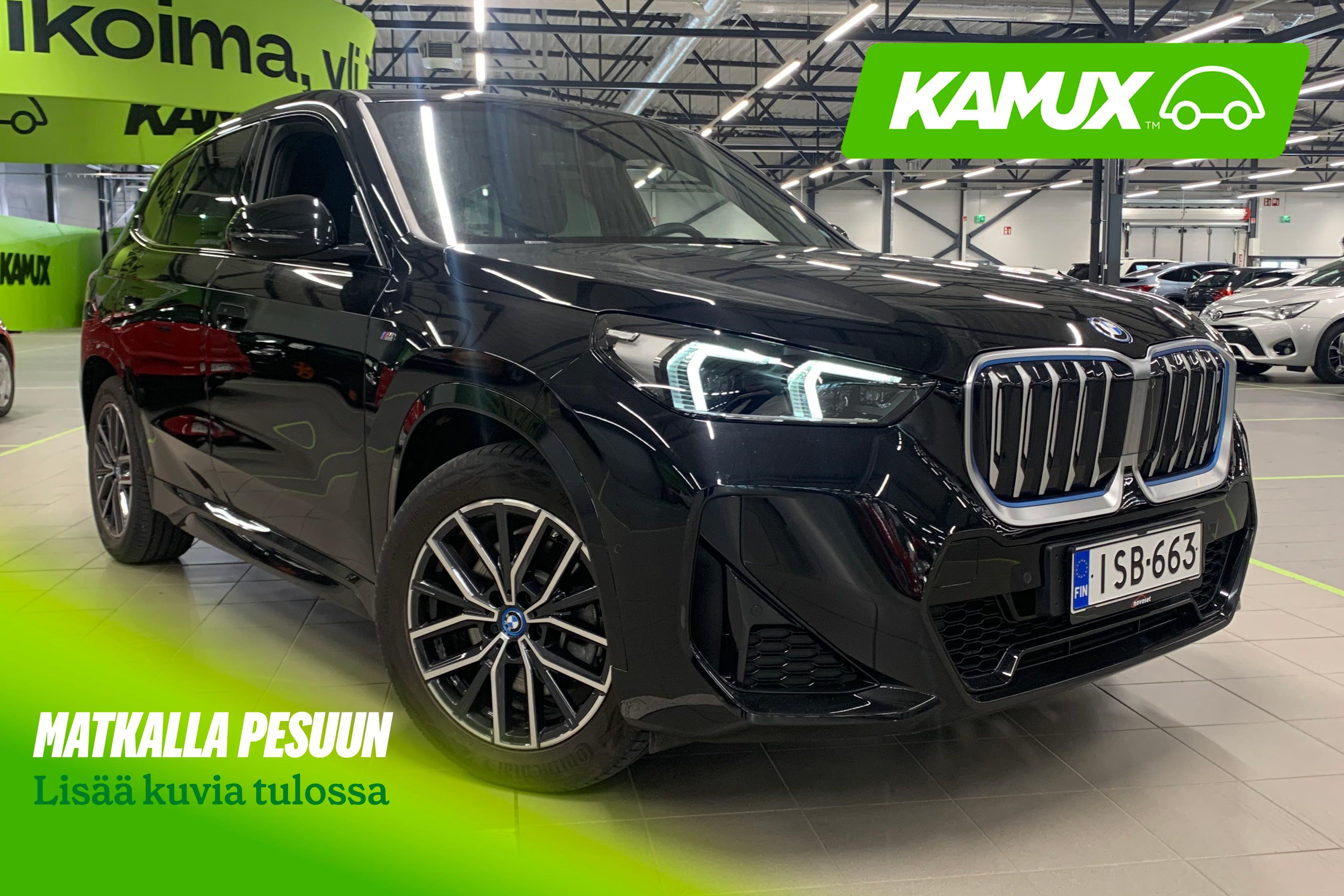 BMW iX1