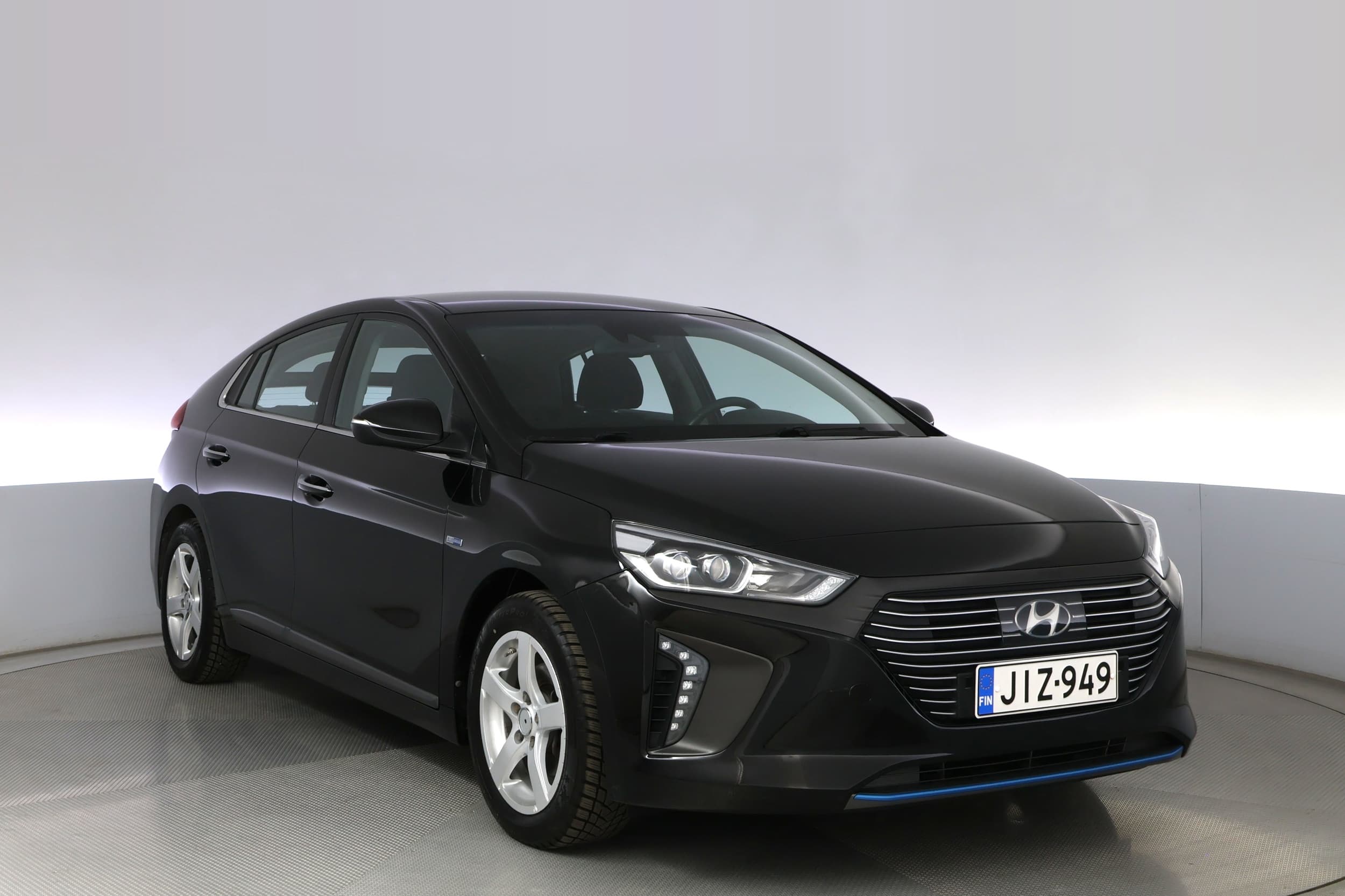 Hyundai IONIQ plug-in