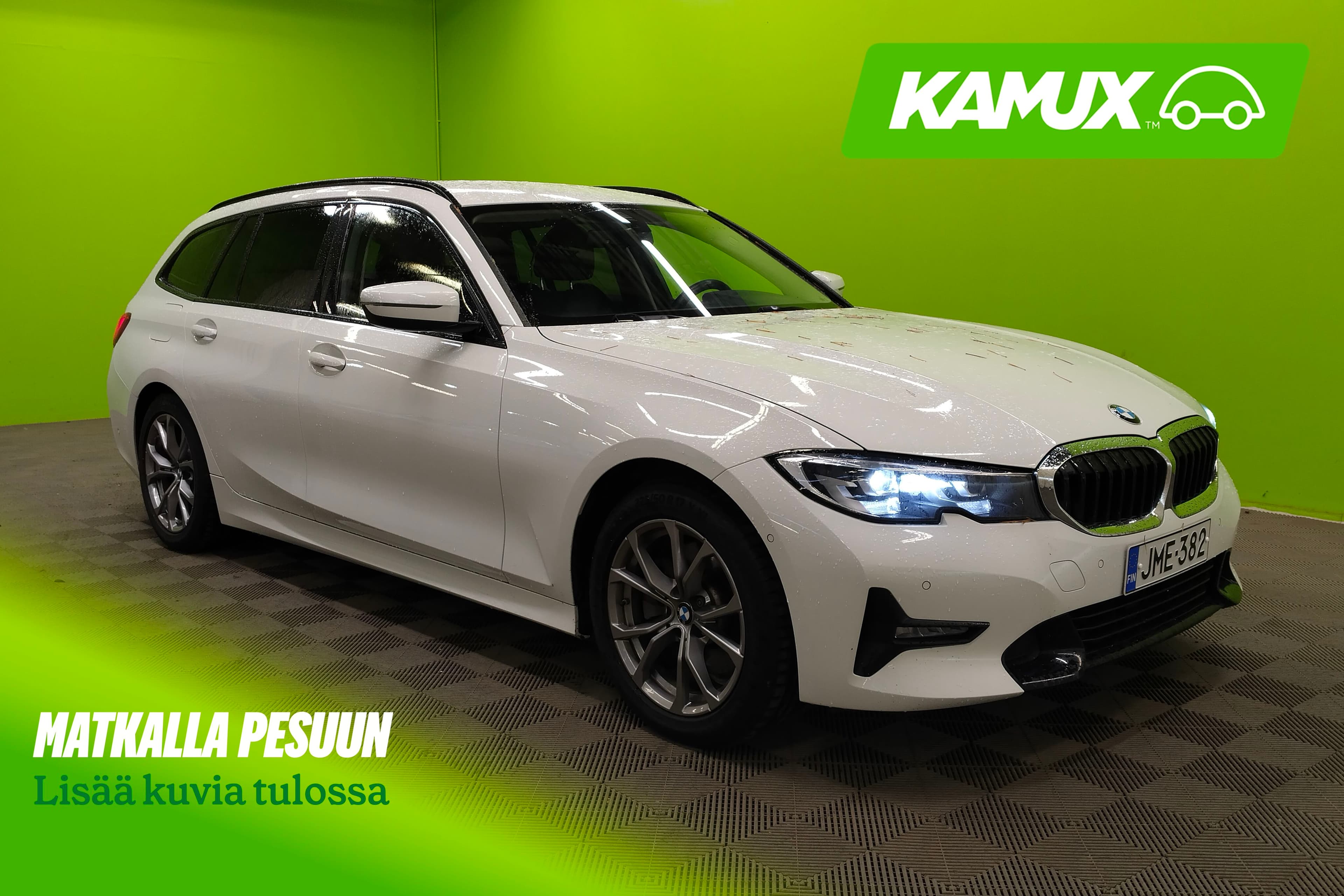 BMW 320