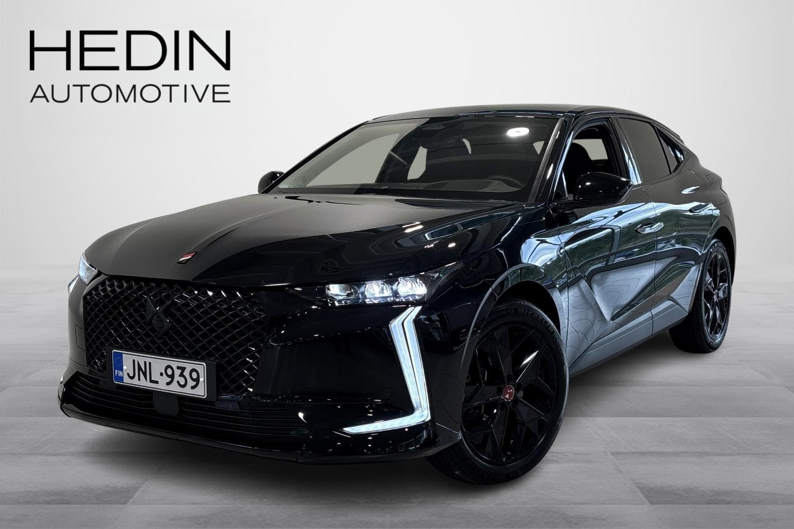 DS 4