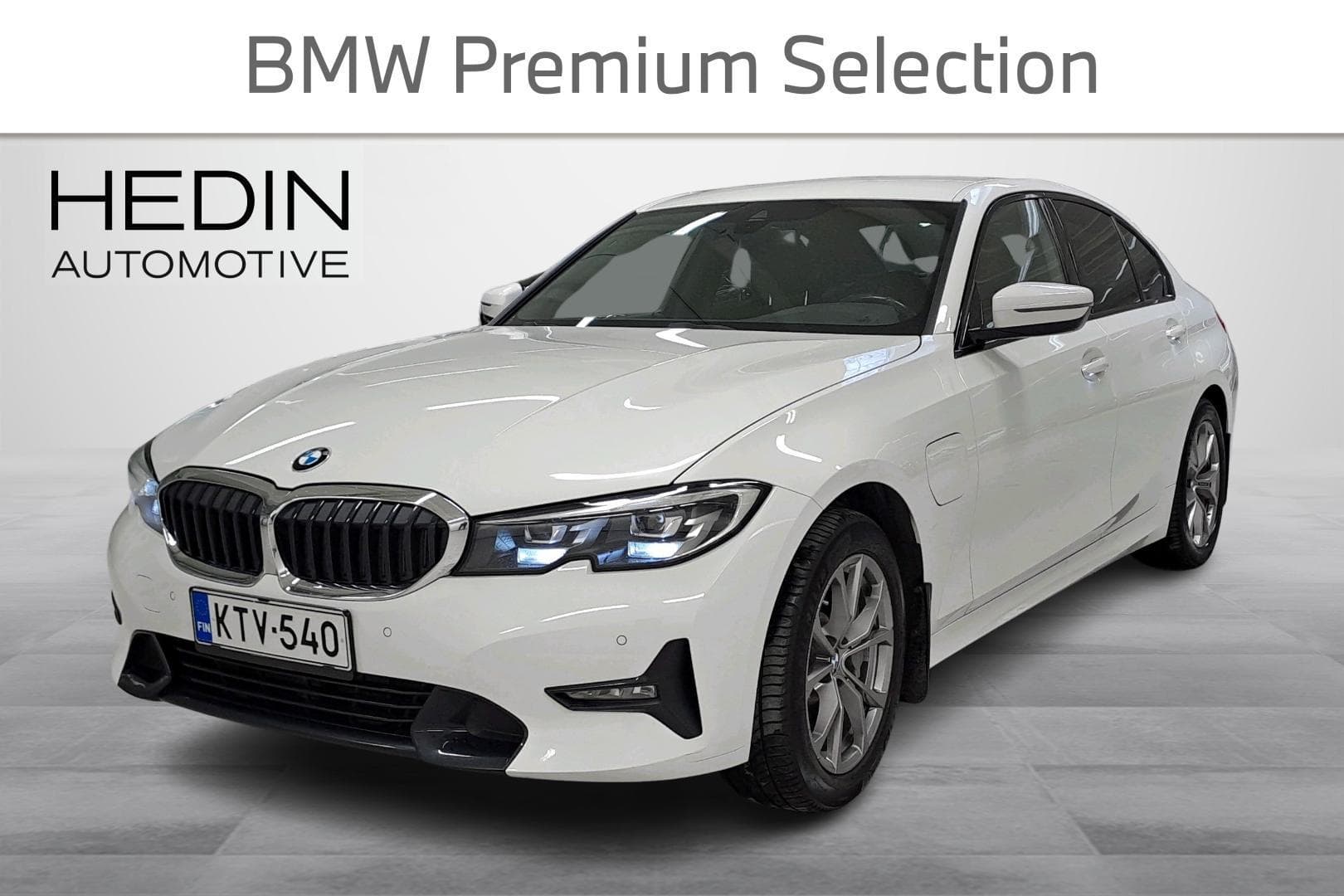 BMW 330