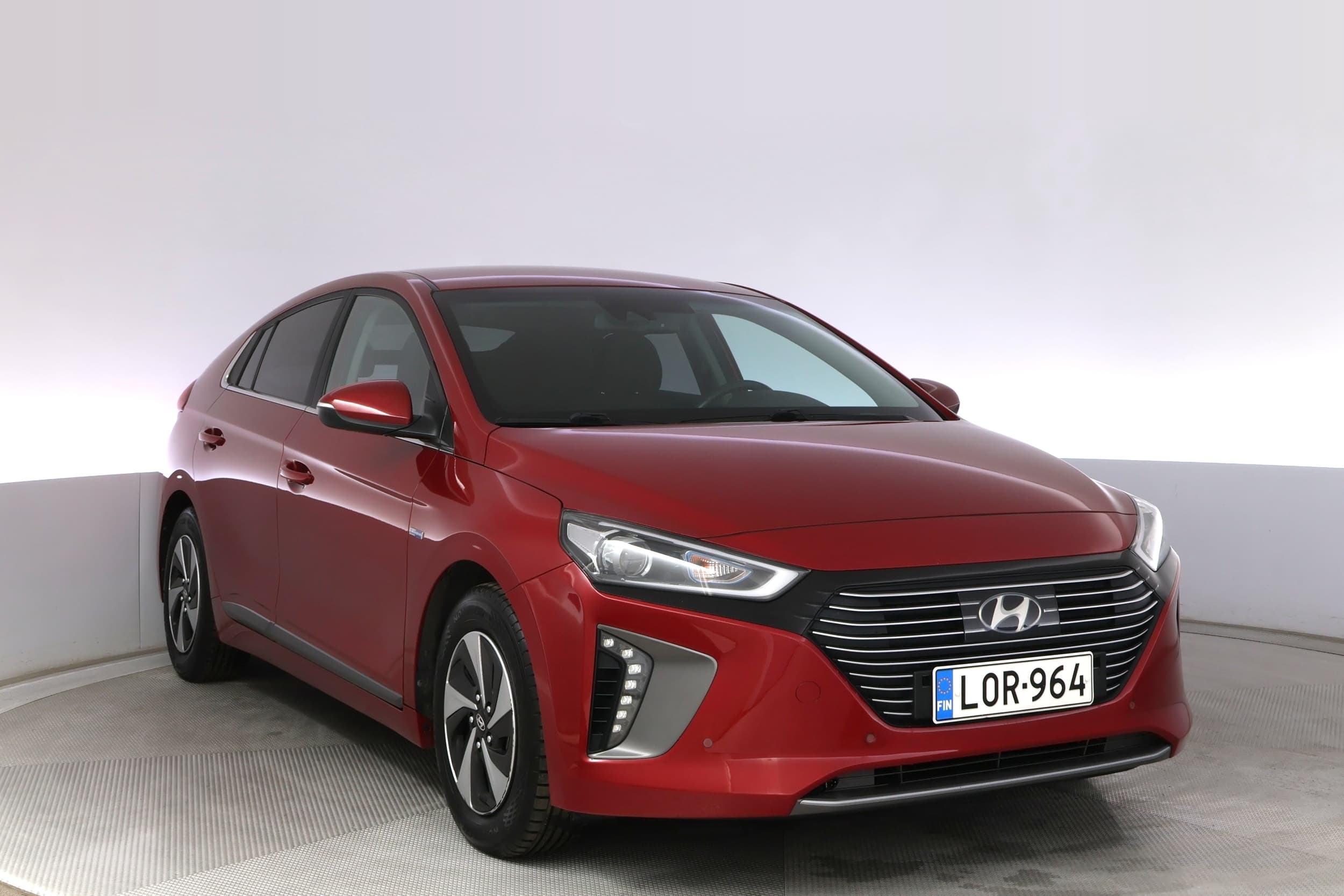 Hyundai IONIQ HYBRID