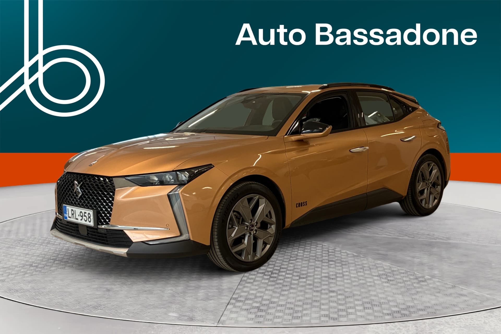 DS 4