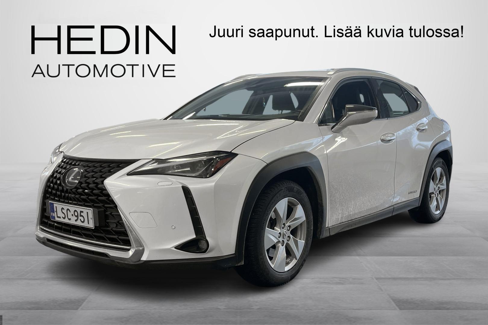 Lexus UX