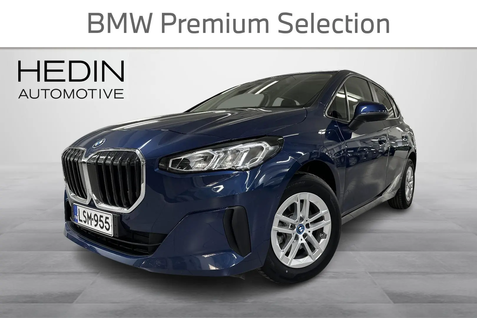 BMW 225