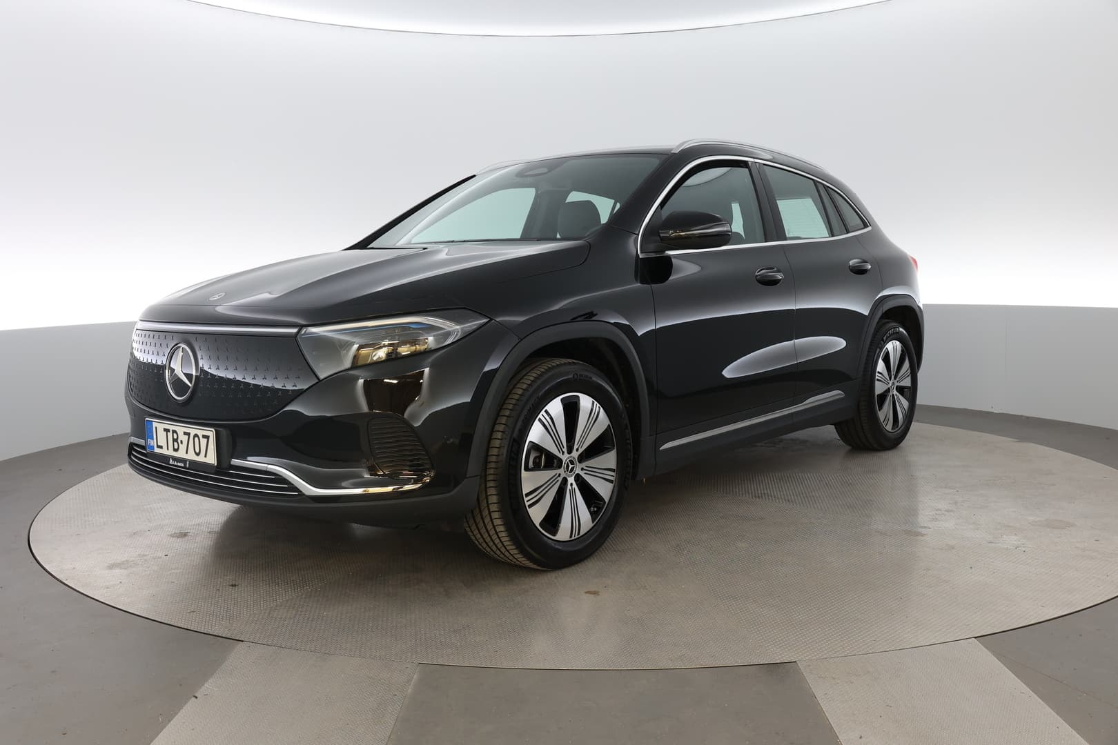 Mercedes-Benz Eqa