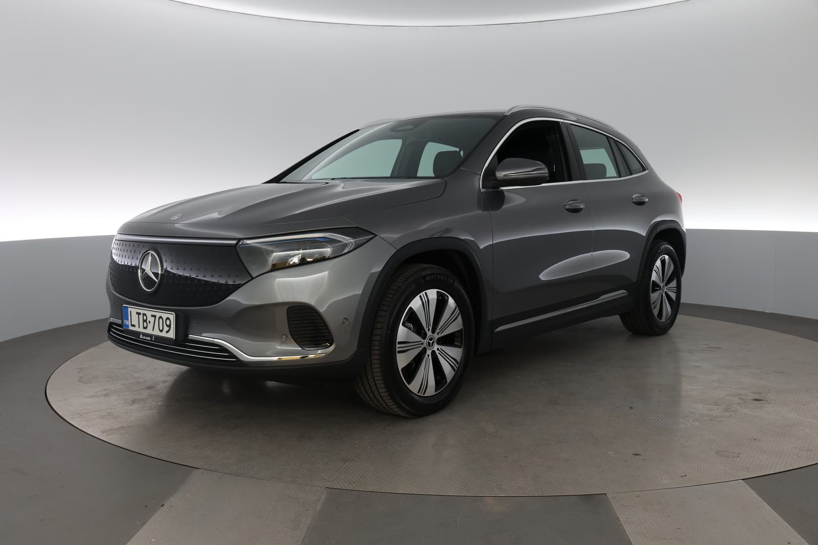 Mercedes-Benz Eqa