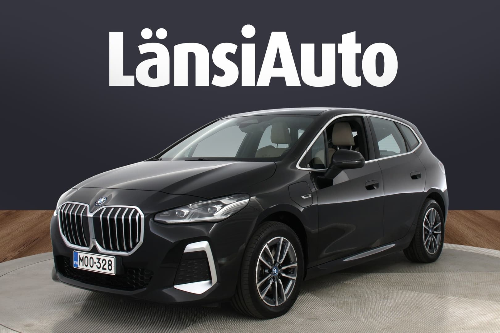 BMW 230