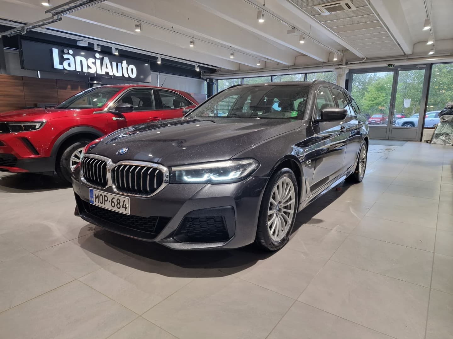 BMW 530