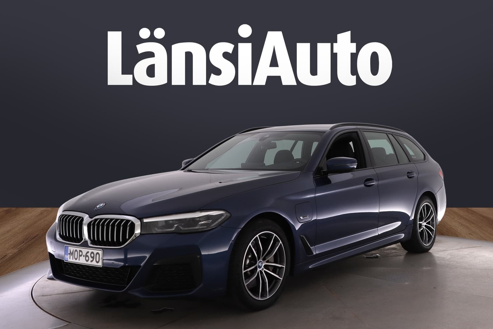 BMW 530