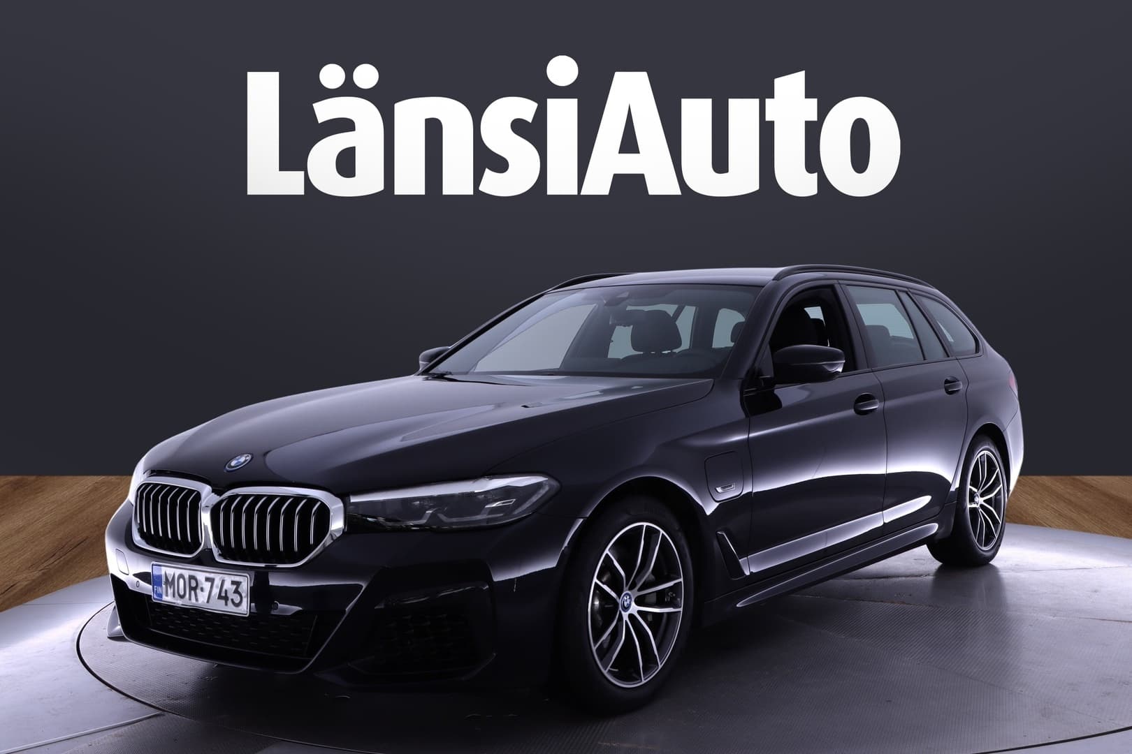 BMW 530