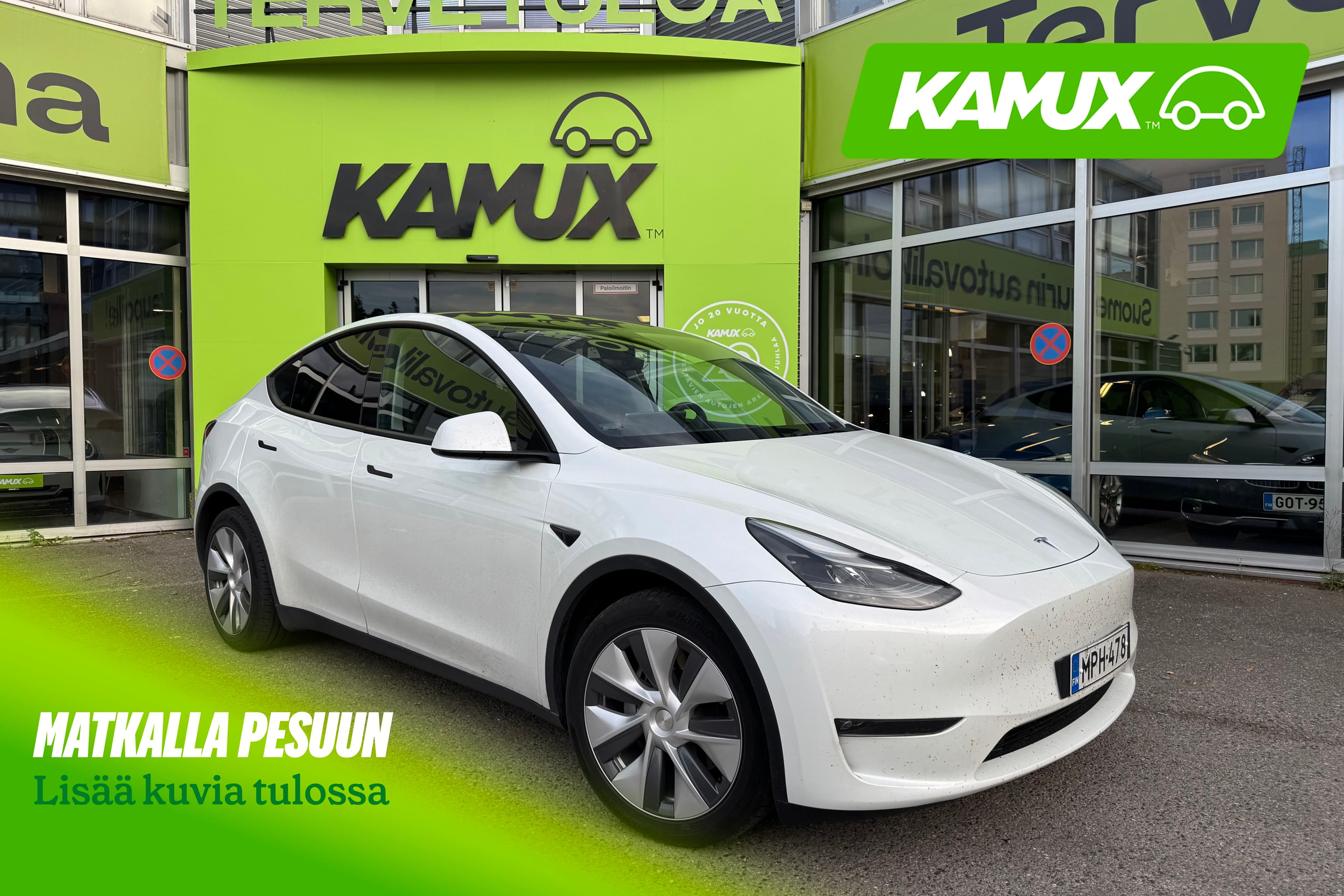 Tesla MODEL Y