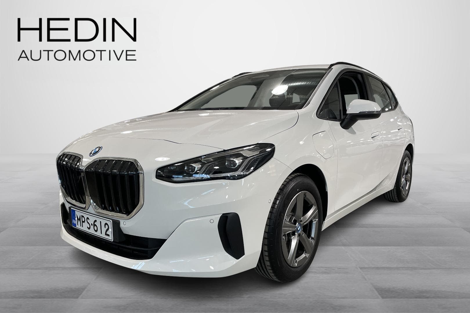 BMW 225