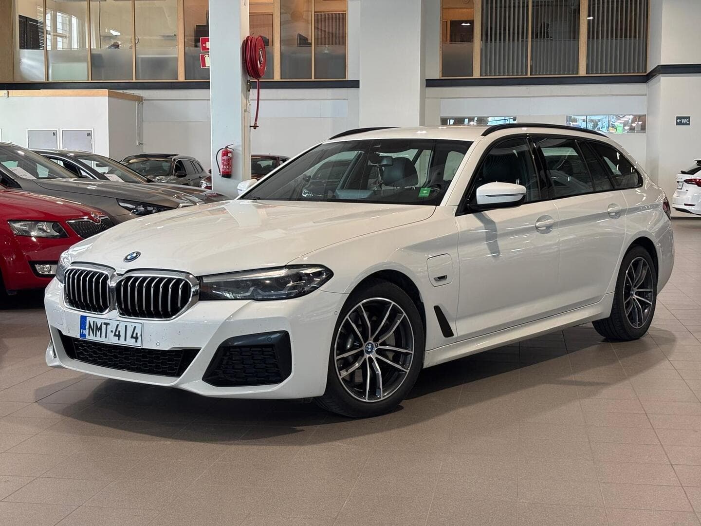 BMW 530
