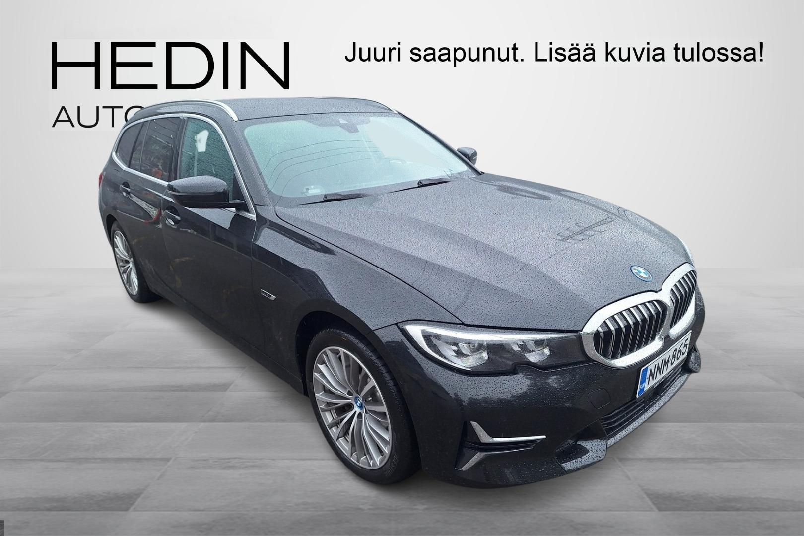 BMW 330