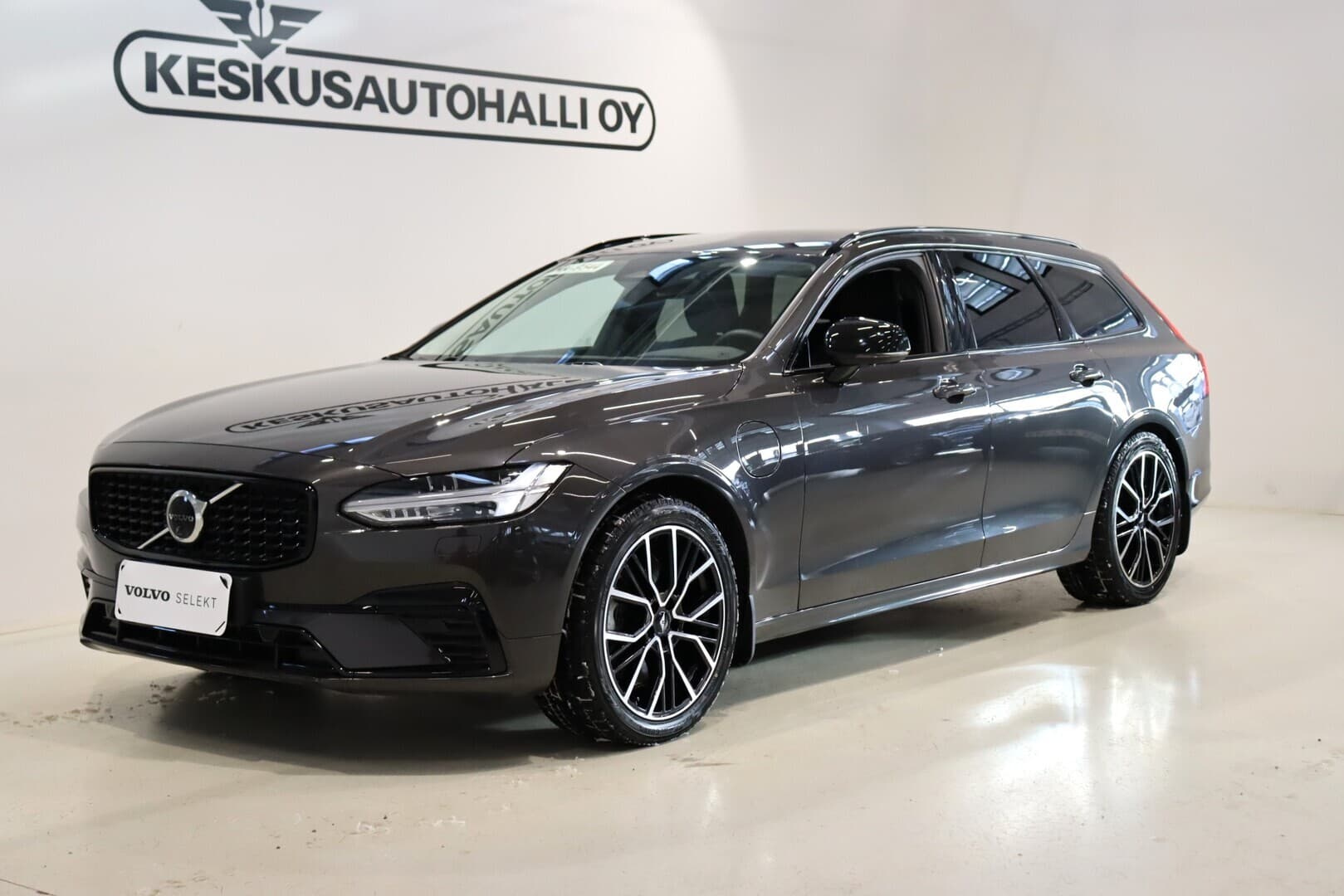 Volvo V90