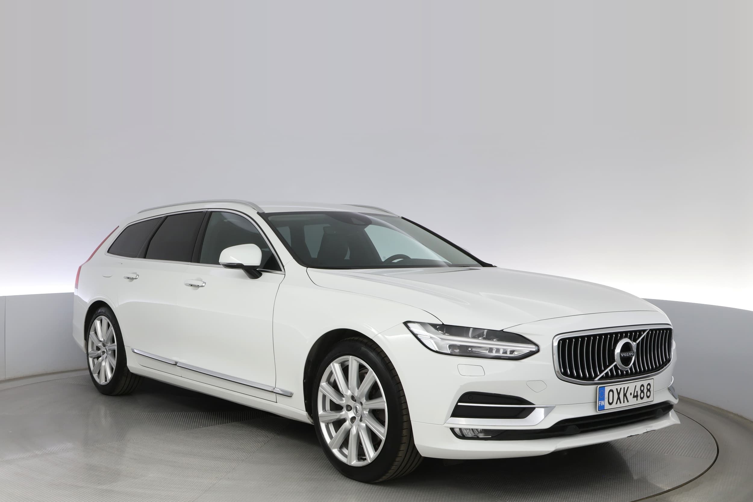 Volvo V90