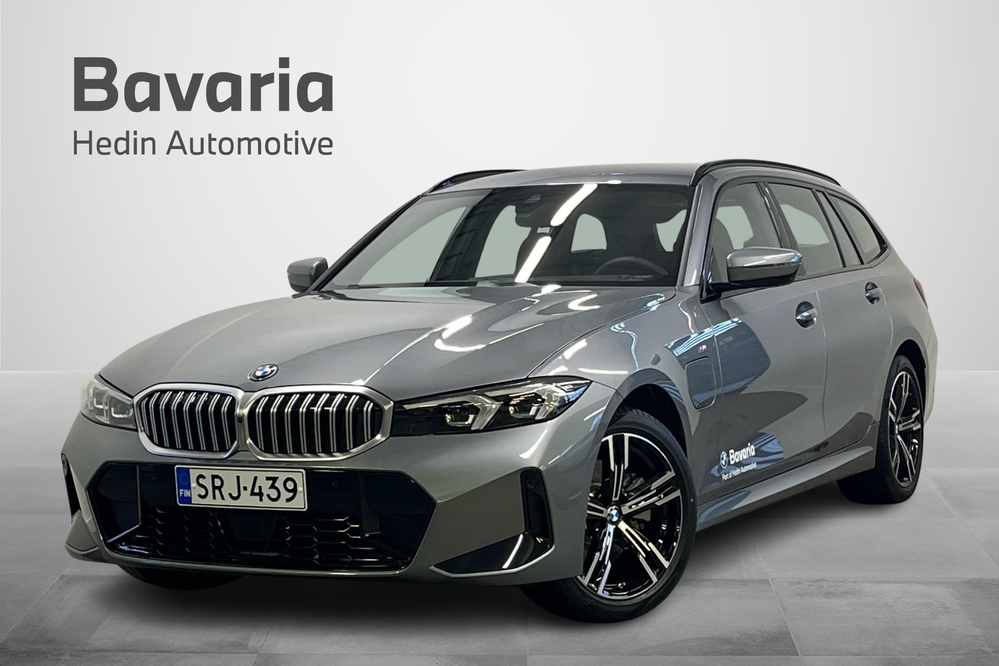 BMW 330