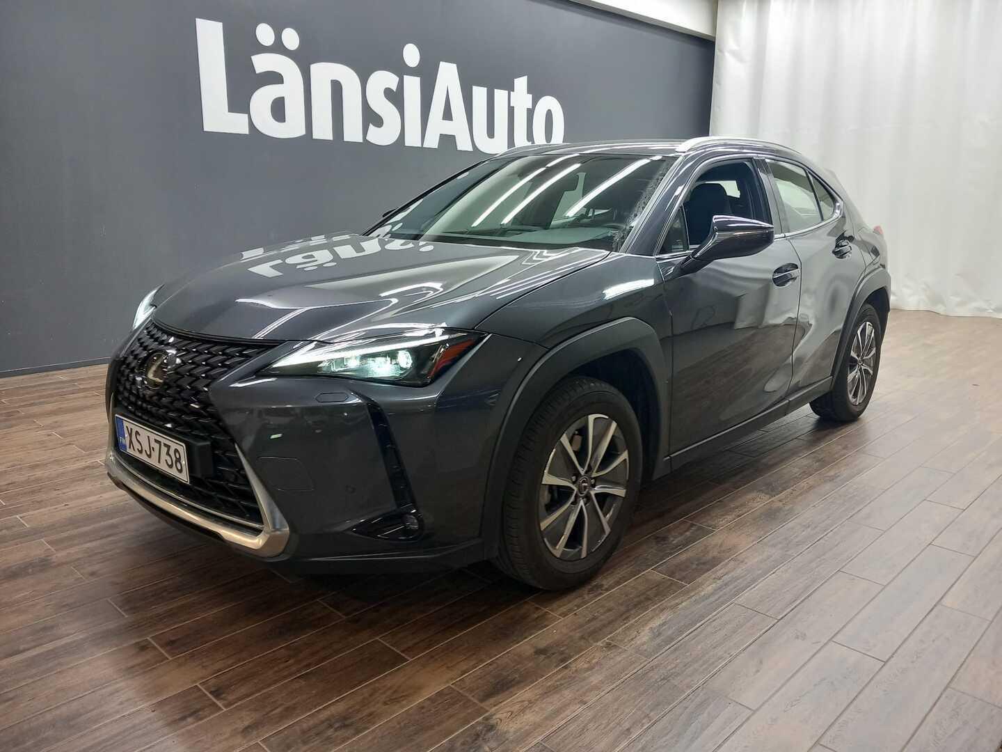Lexus UX