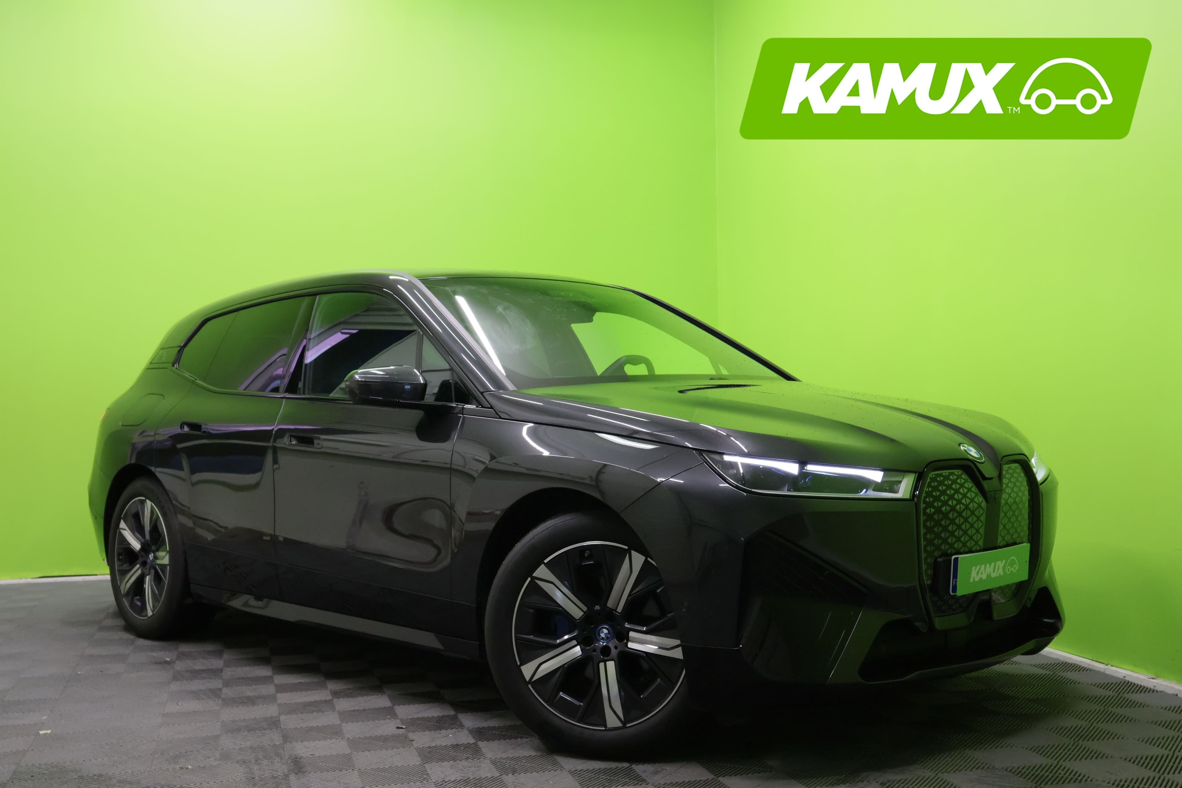 BMW iX