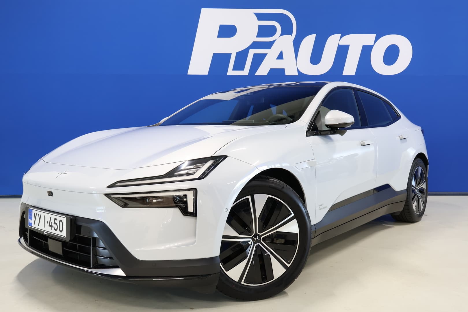 Polestar 4